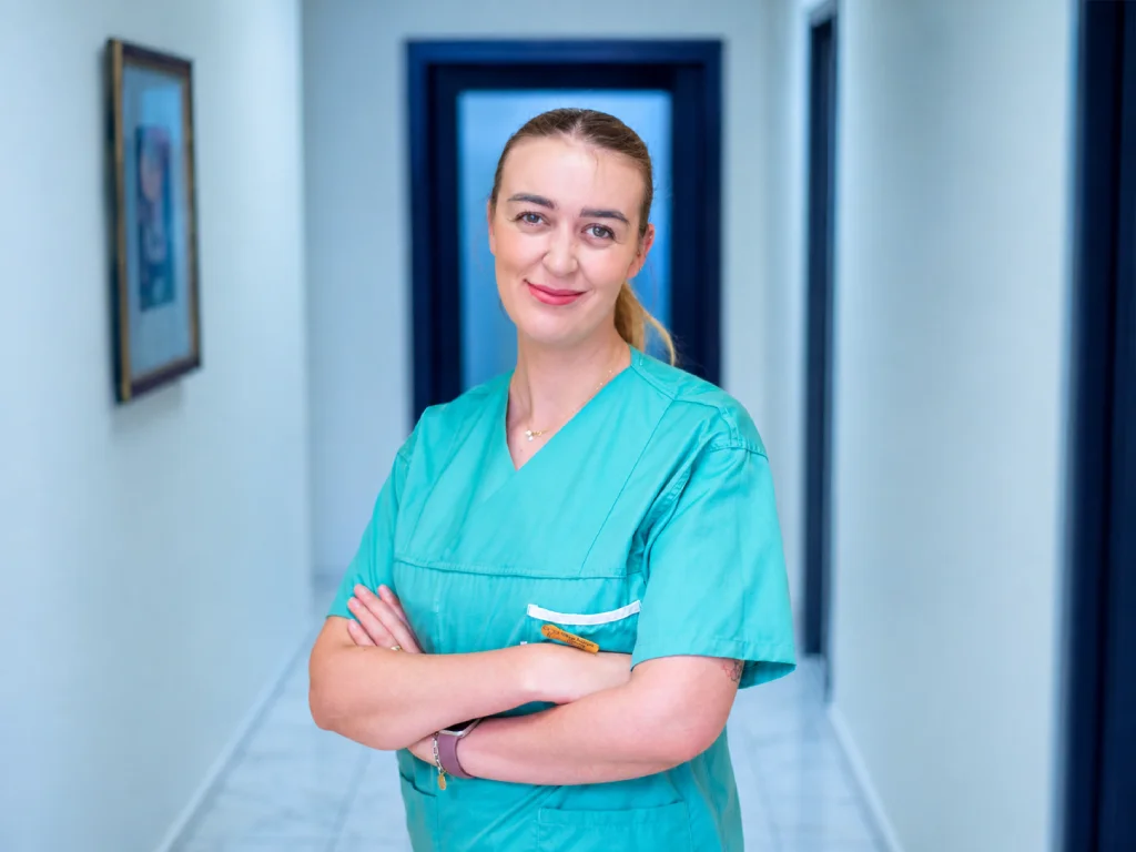 Asistent Timea Varga